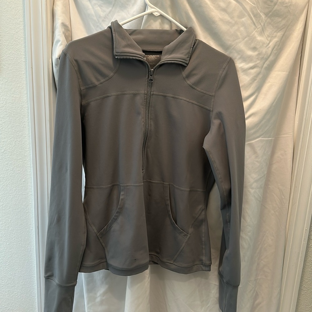 Zyia large compression top